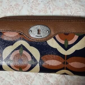 Fossil Key wallet